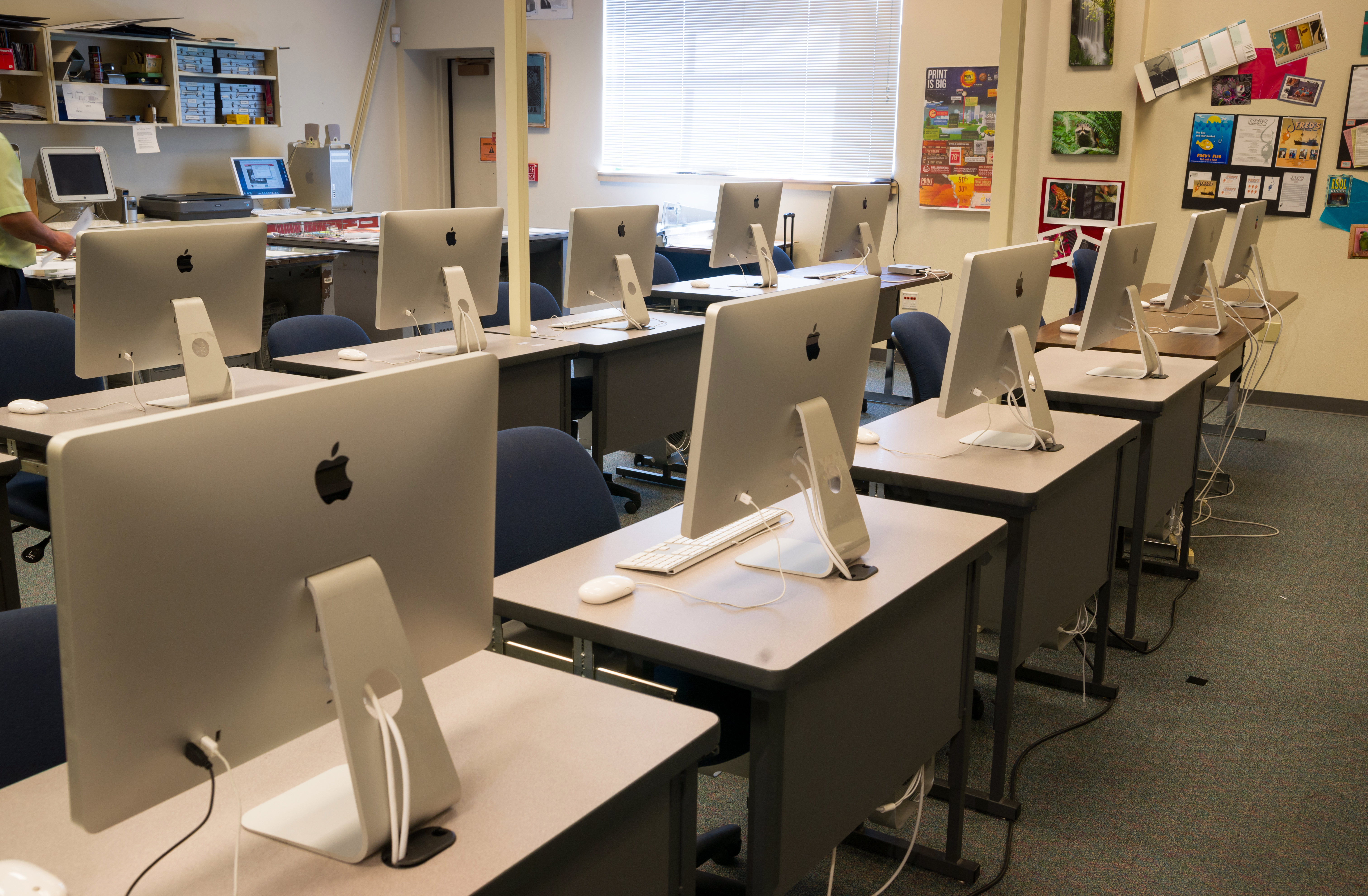 Classroom computers ready for electronics recycling and recovery